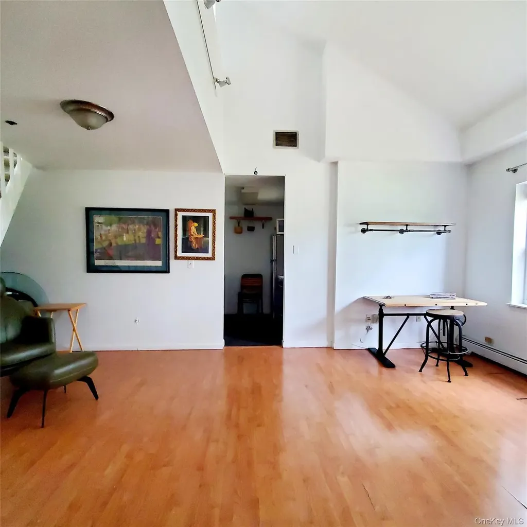 400 Mount Pleasant Avenue Mamaroneck NY 10543