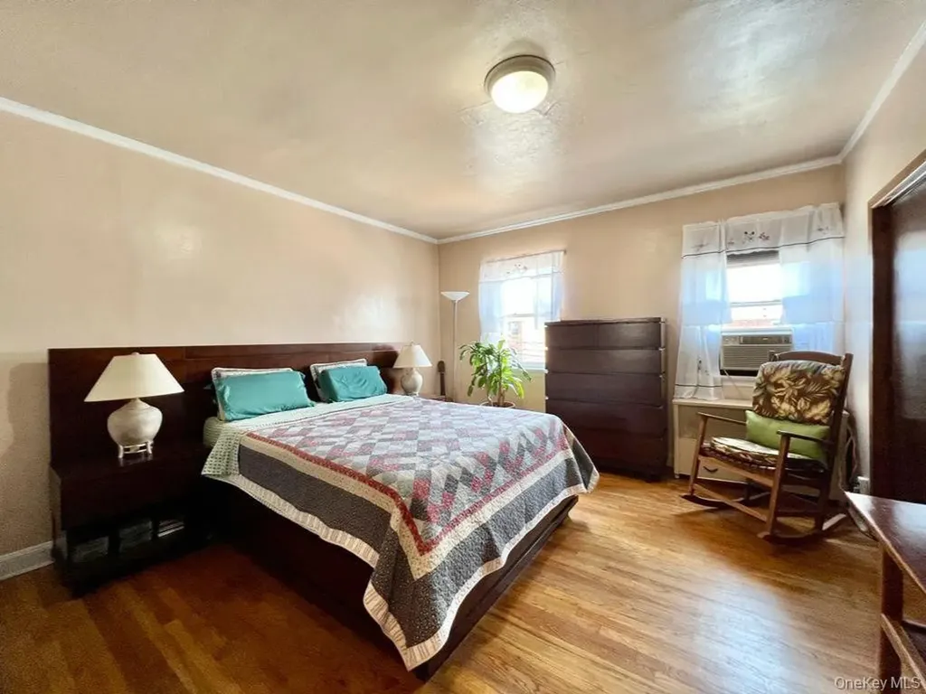 25-14 43 Street Astoria NY 11103