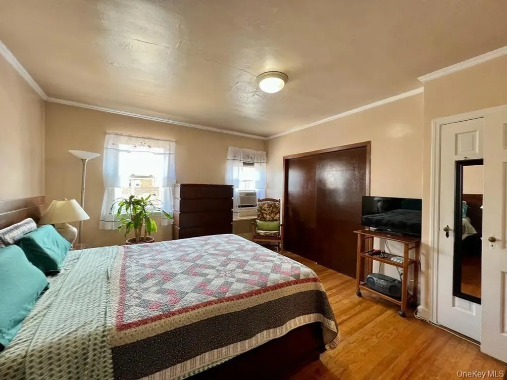 25-14 43 Street Astoria NY 11103