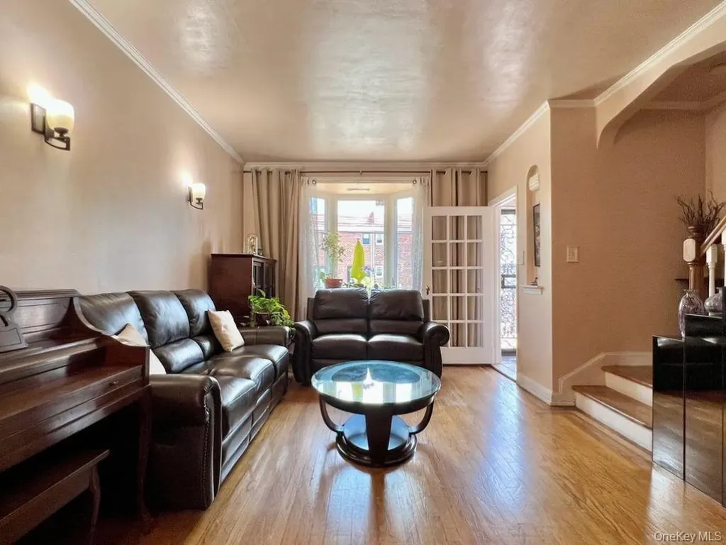 25-14 43 Street Astoria NY 11103