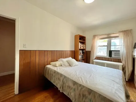 25-14 43 Street Astoria NY 11103