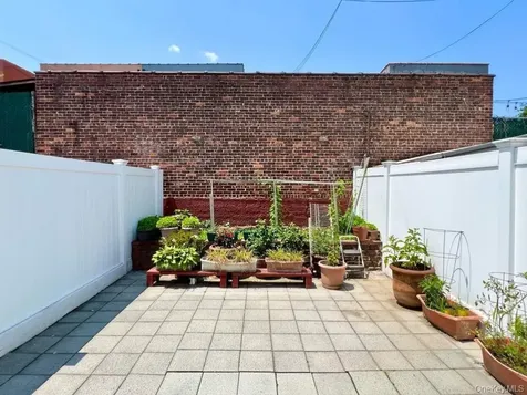 25-14 43 Street Astoria NY 11103