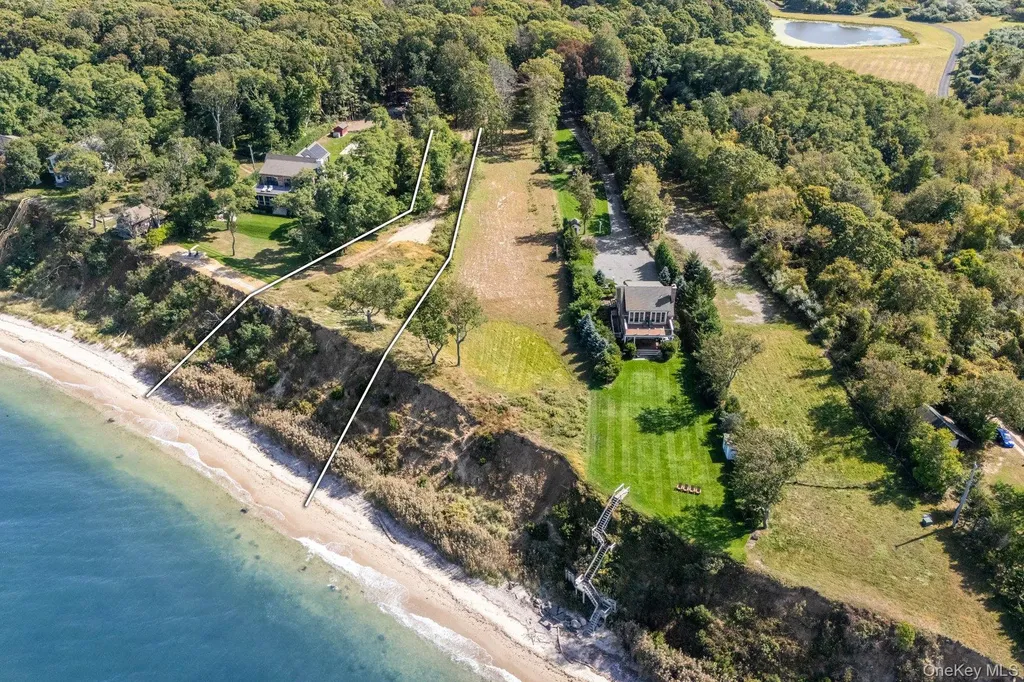 4760 Blue Horizon Bluffs Peconic NY 11958