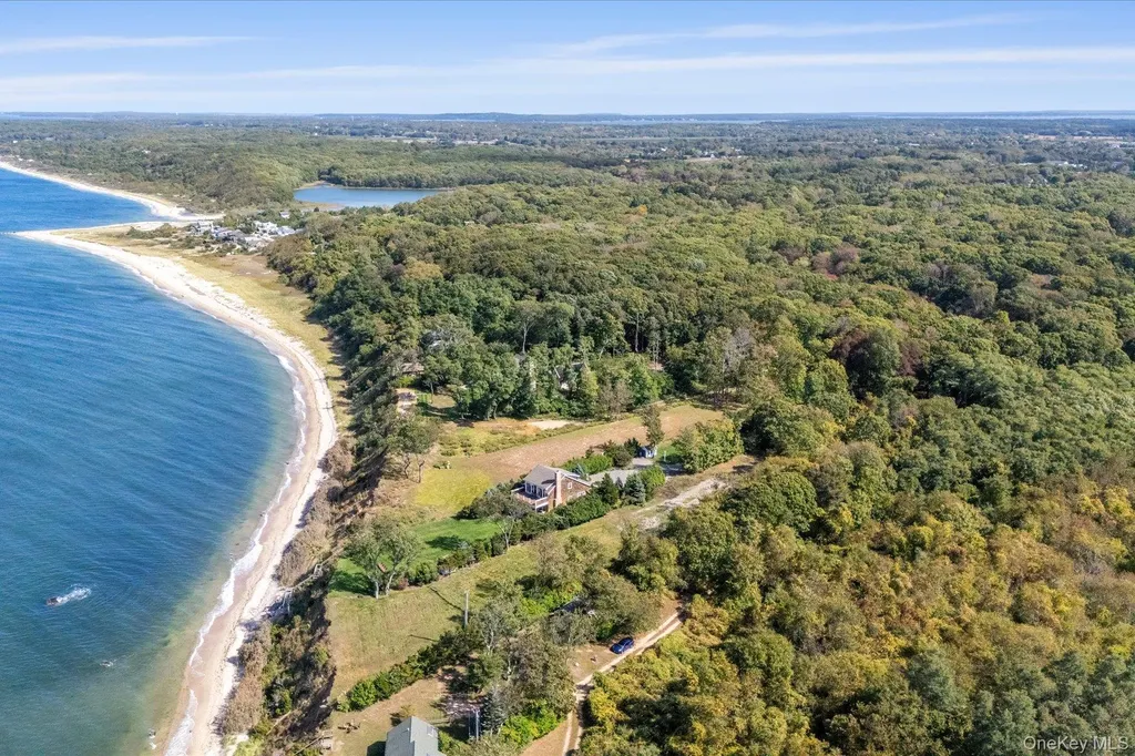 4760 Blue Horizon Bluffs Peconic NY 11958