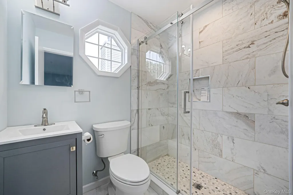 7 Mallard Path Coram NY 11727