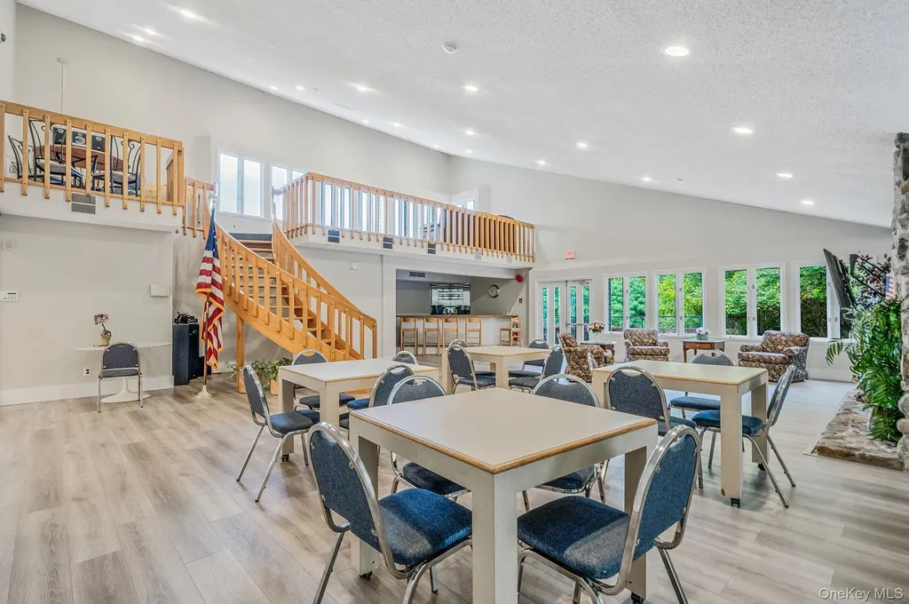 7 Mallard Path Coram NY 11727