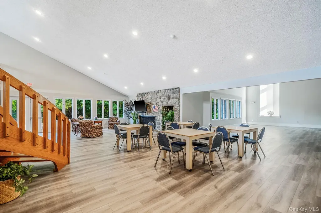 7 Mallard Path Coram NY 11727