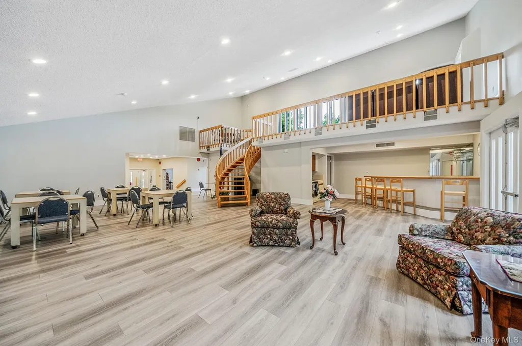 7 Mallard Path Coram NY 11727