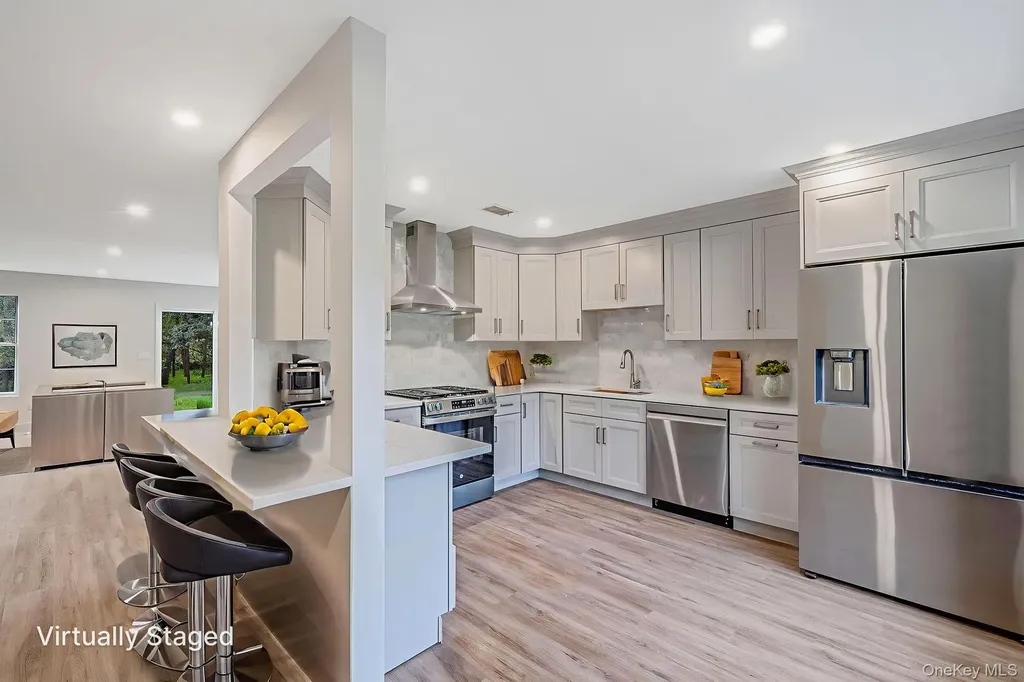 7 Mallard Path Coram NY 11727