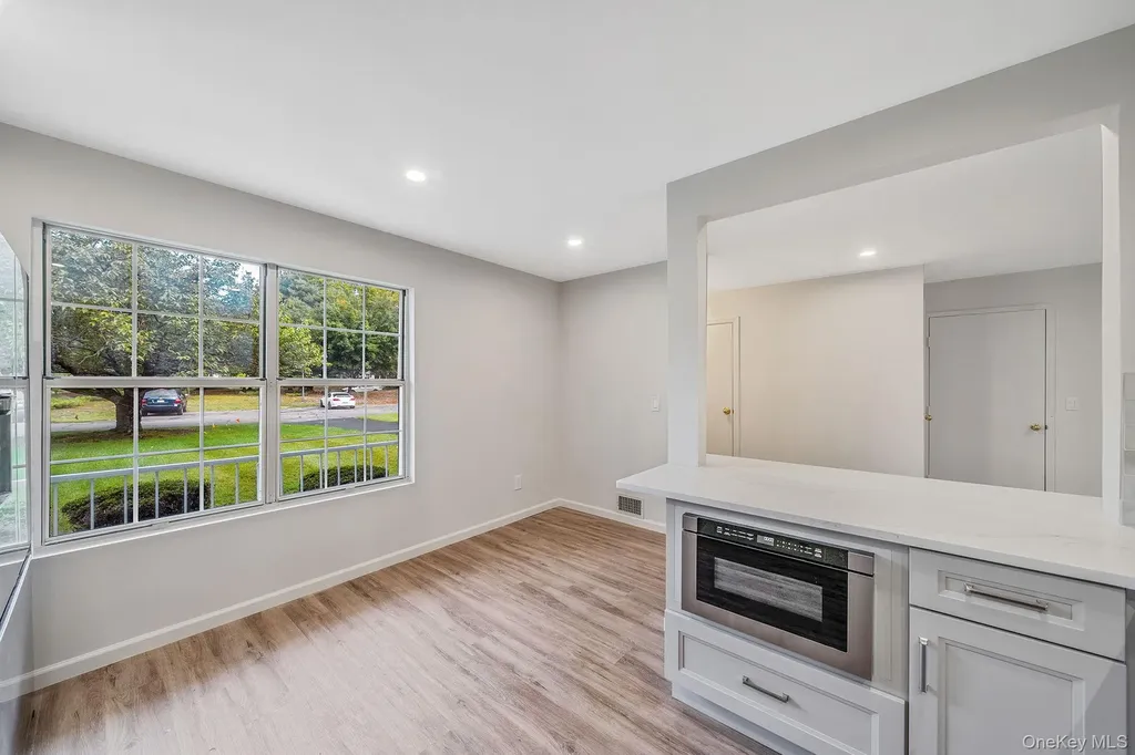 7 Mallard Path Coram NY 11727