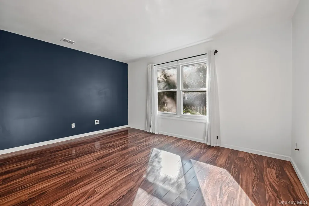 12 Ascot Place Coram NY 11727