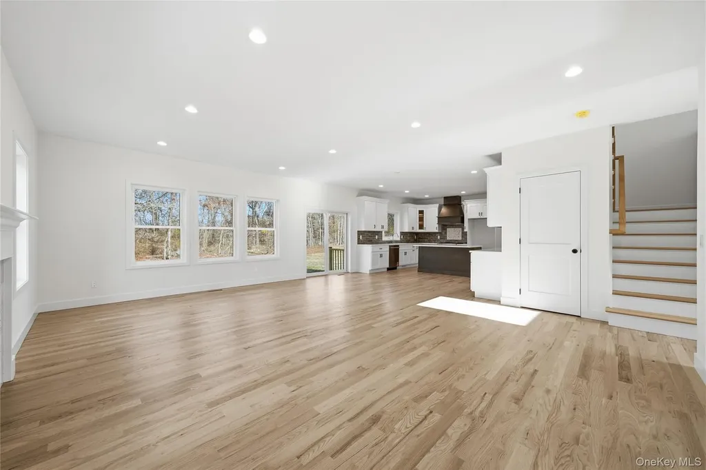 9 Fourth Avenue Centereach NY 11720