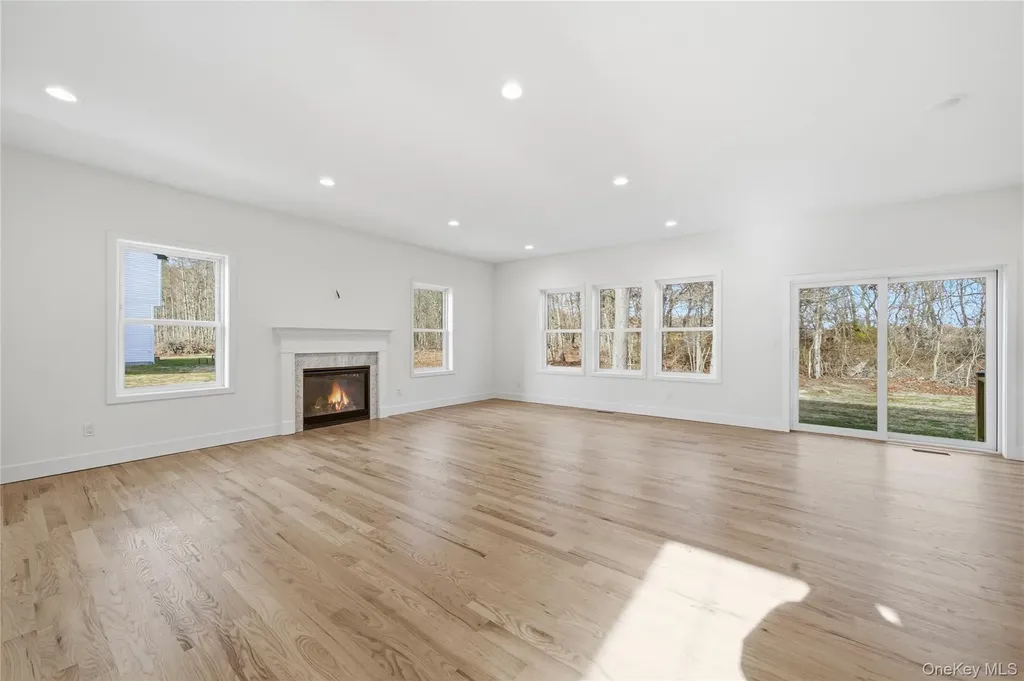 9 Fourth Avenue Centereach NY 11720