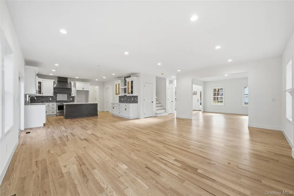9 Fourth Avenue Centereach NY 11720