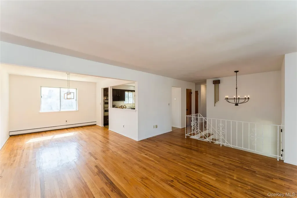 59 Cornwell Avenue Valley Stream NY 11580