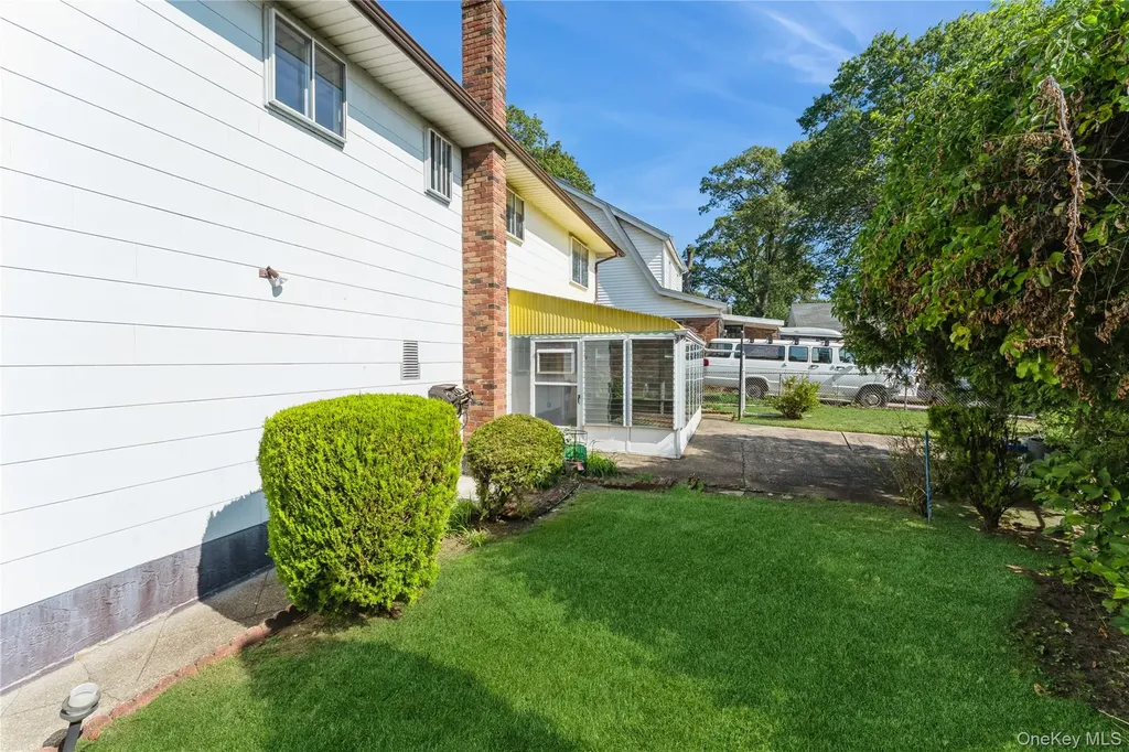 59 Cornwell Avenue Valley Stream NY 11580