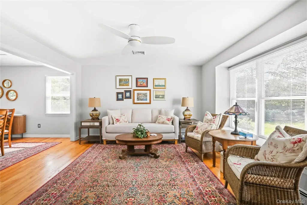 39 Roe Avenue East Patchogue NY 11772