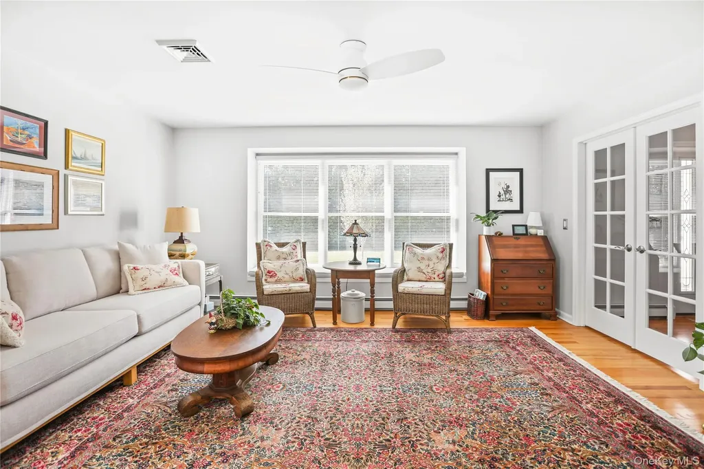 39 Roe Avenue East Patchogue NY 11772