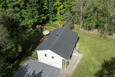 56 Hoof Print Road Millbrook NY 12545