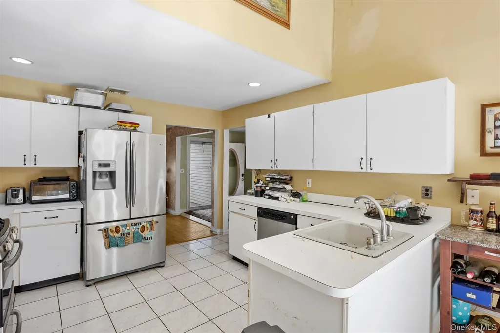 20 Westminster Drive Bohemia NY 11716