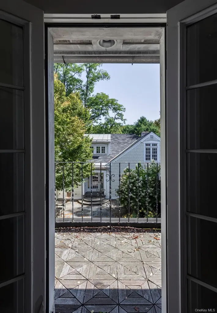 644-672 Tower Hill Road Millbrook NY 12545