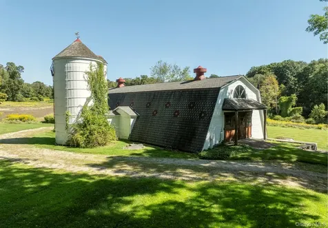 644-672 Tower Hill Road Millbrook NY 12545