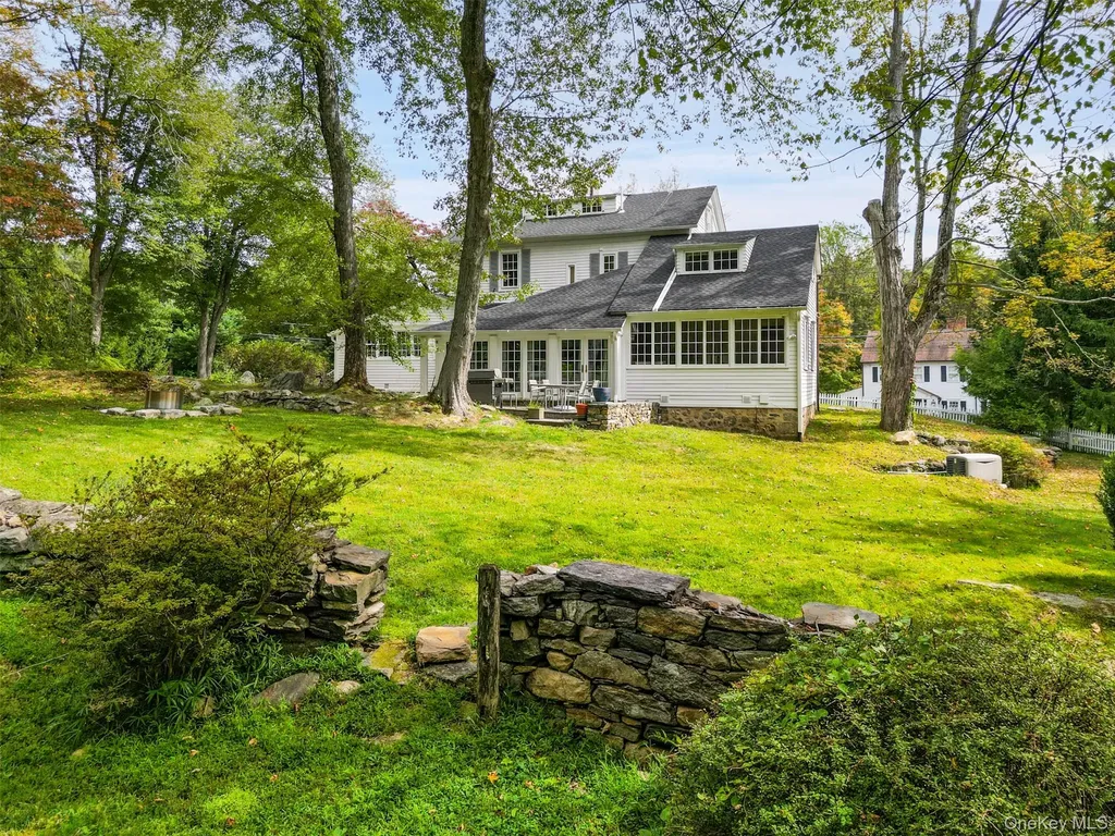 18 Salem Road Pound Ridge NY 10576