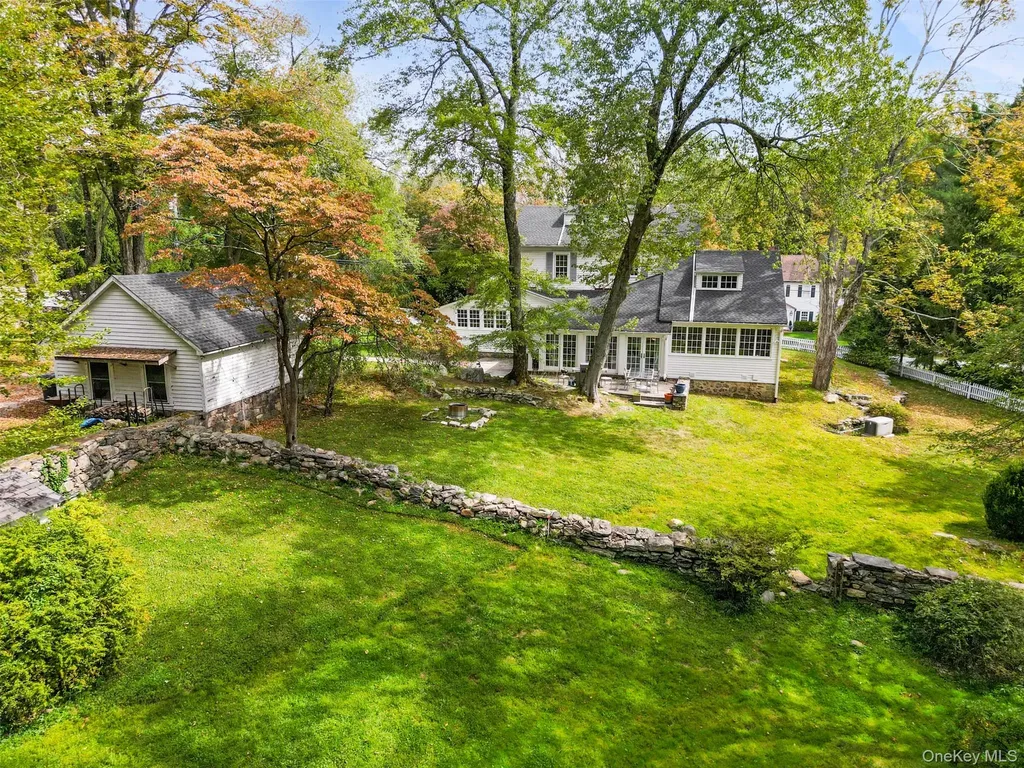 18 Salem Road Pound Ridge NY 10576