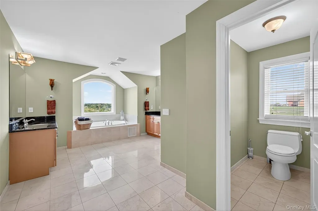 11 Dorian Way Campbell Hall NY 10916