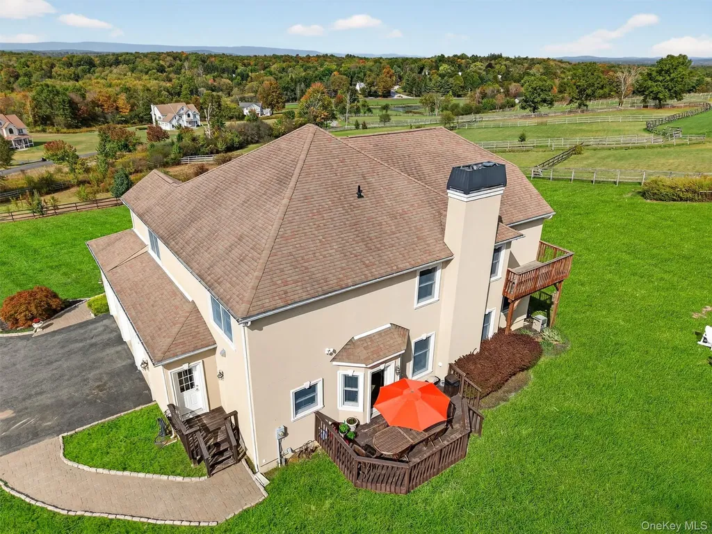 11 Dorian Way Campbell Hall NY 10916