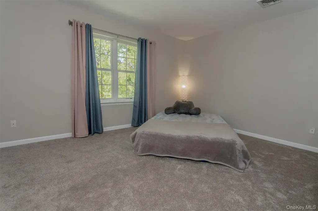 421 Kings Highway Warwick NY 10990