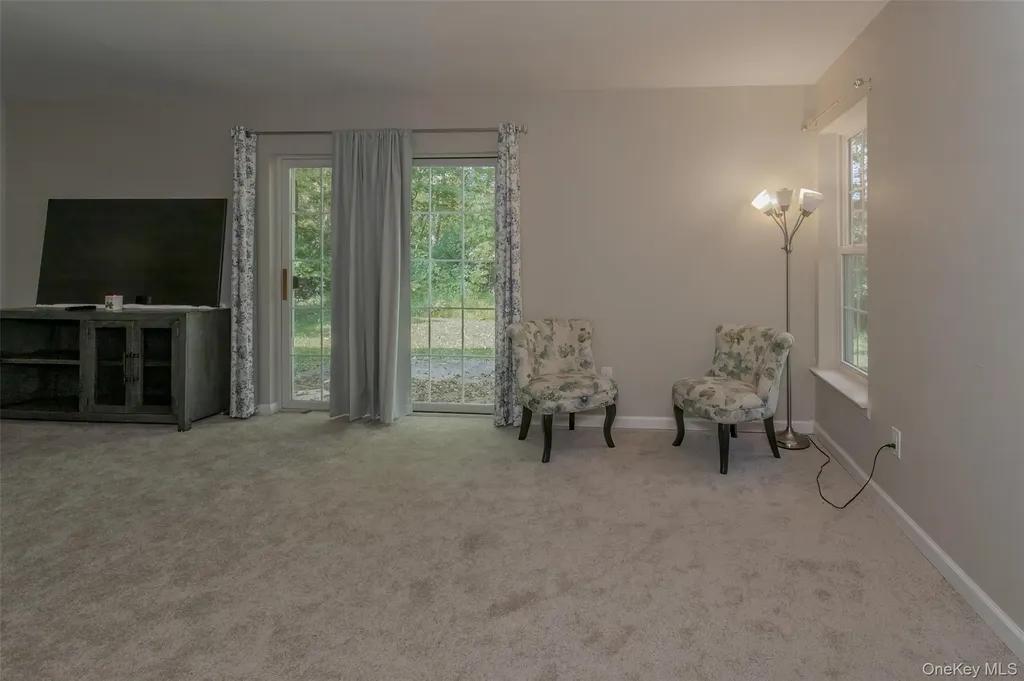 421 Kings Highway Warwick NY 10990