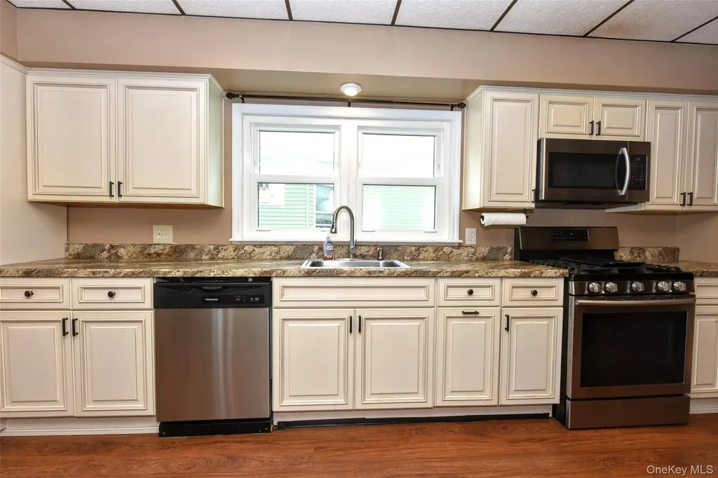 106 Maple Avenue Monroe NY 10950