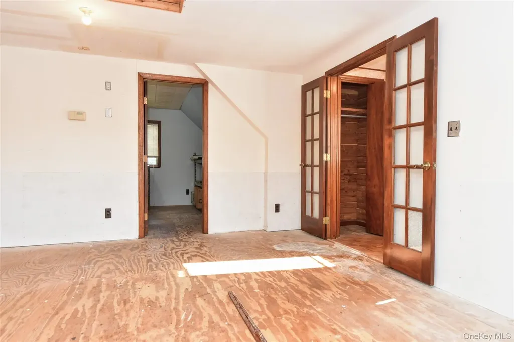 106 Maple Avenue Monroe NY 10950