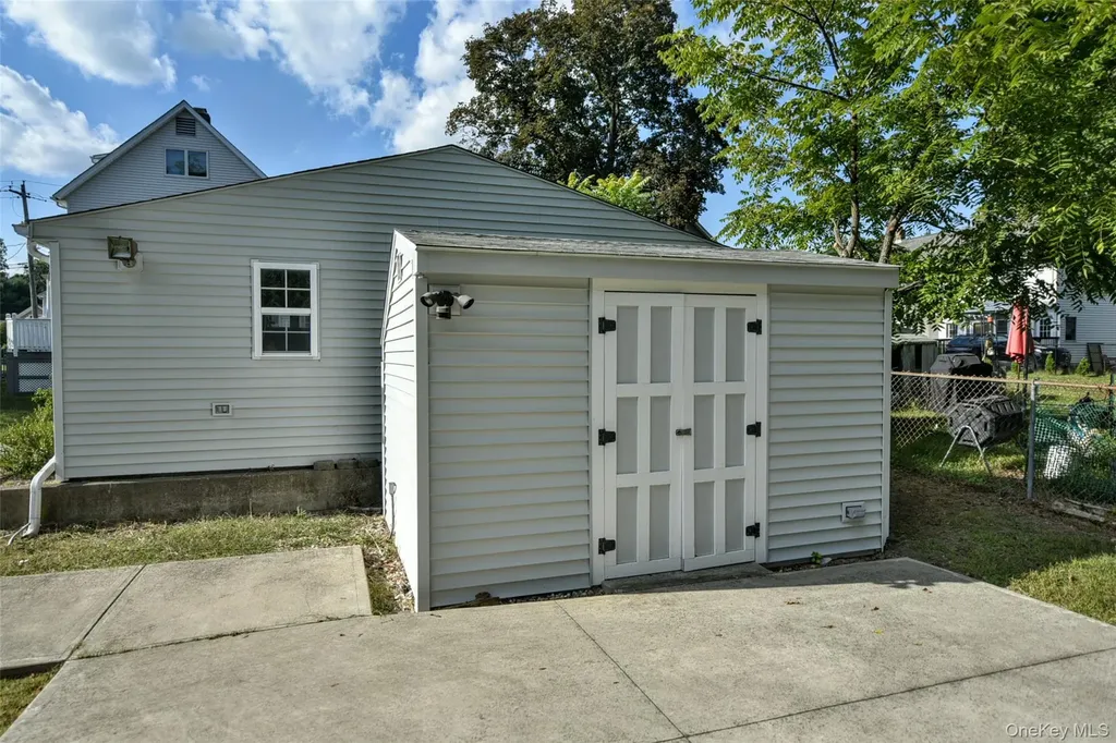 106 Maple Avenue Monroe NY 10950