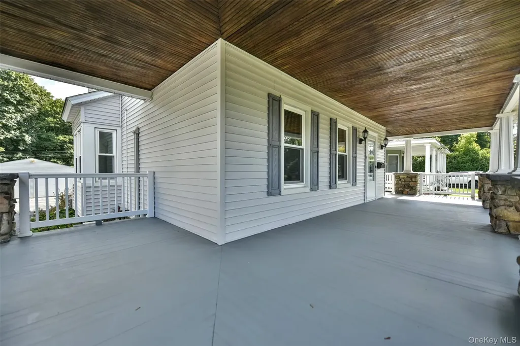 106 Maple Avenue Monroe NY 10950