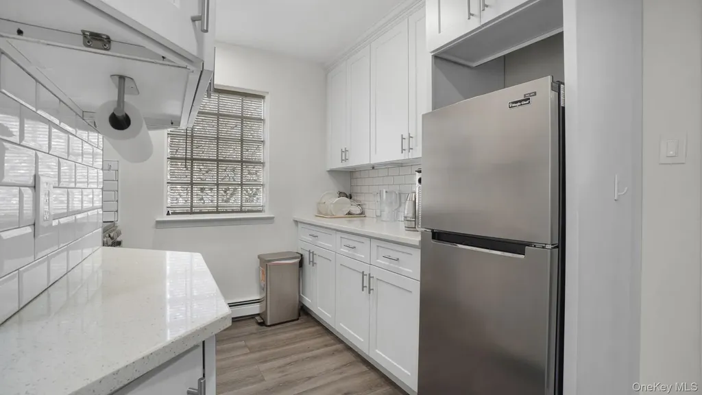 23 Madeline Lane West Babylon NY 11704