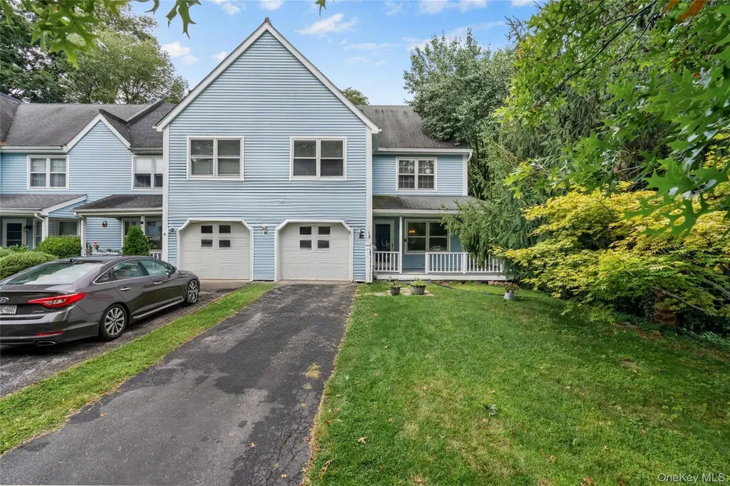 5 Windsor Court Poughkeepsie NY 12601