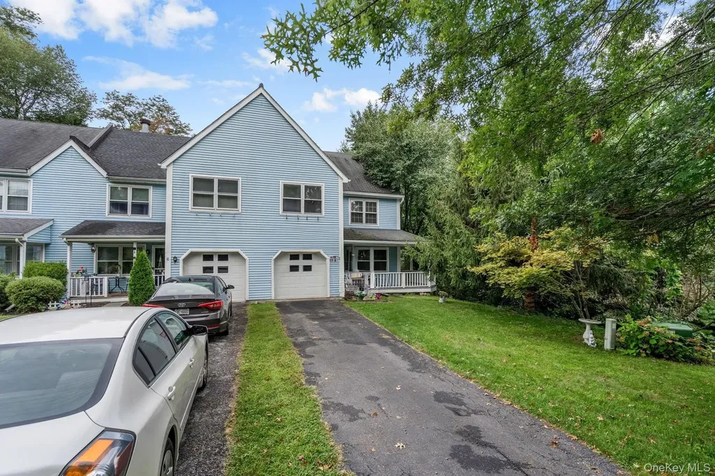 5 Windsor Court Poughkeepsie NY 12601