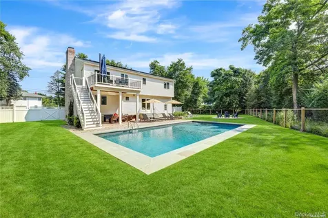 485 Sutton Place Greenport NY 11944