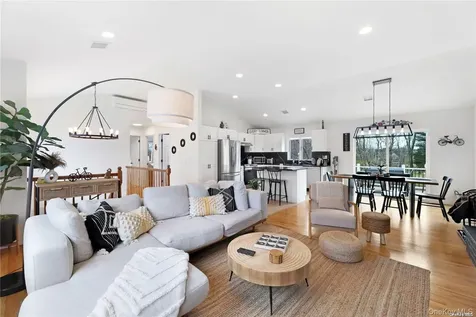 485 Sutton Place Greenport NY 11944