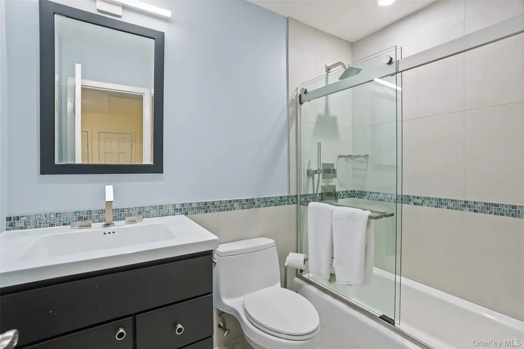 213 Treetop Crescent Rye Brook NY 10573