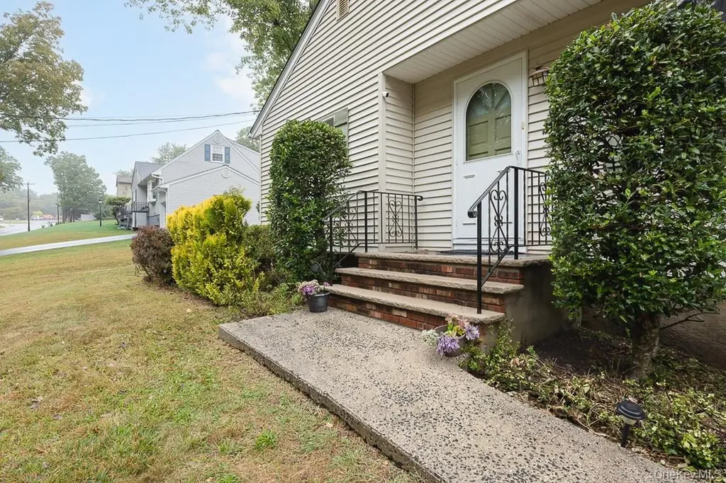 363 Gilbert Avenue Pearl River NY 10965