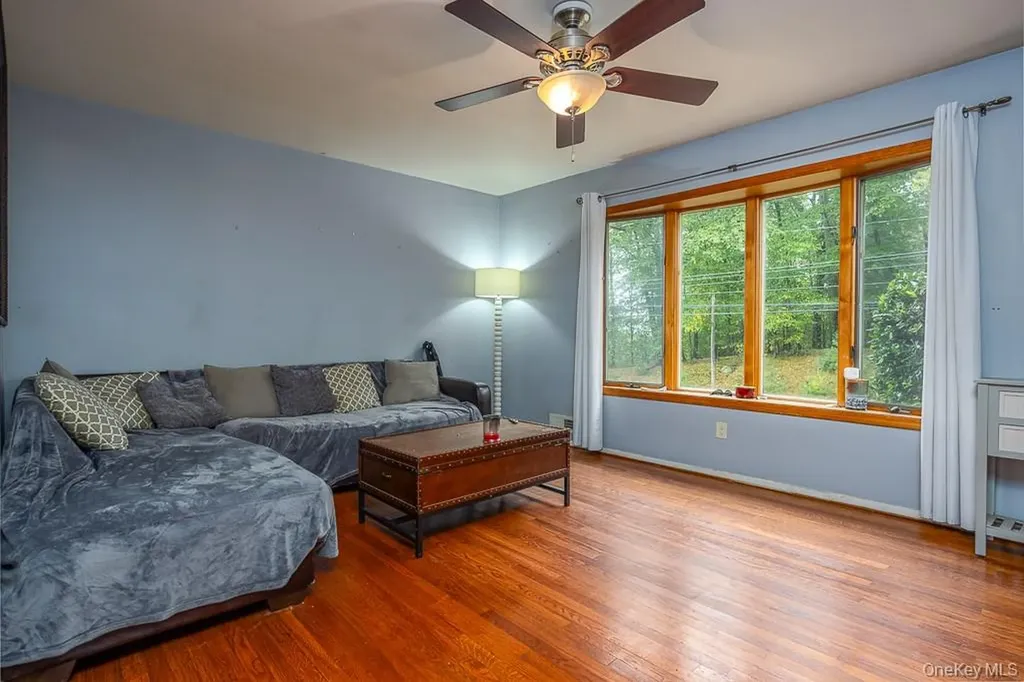 363 Gilbert Avenue Pearl River NY 10965