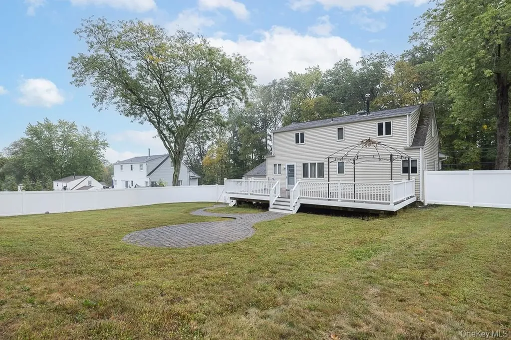 363 Gilbert Avenue Pearl River NY 10965