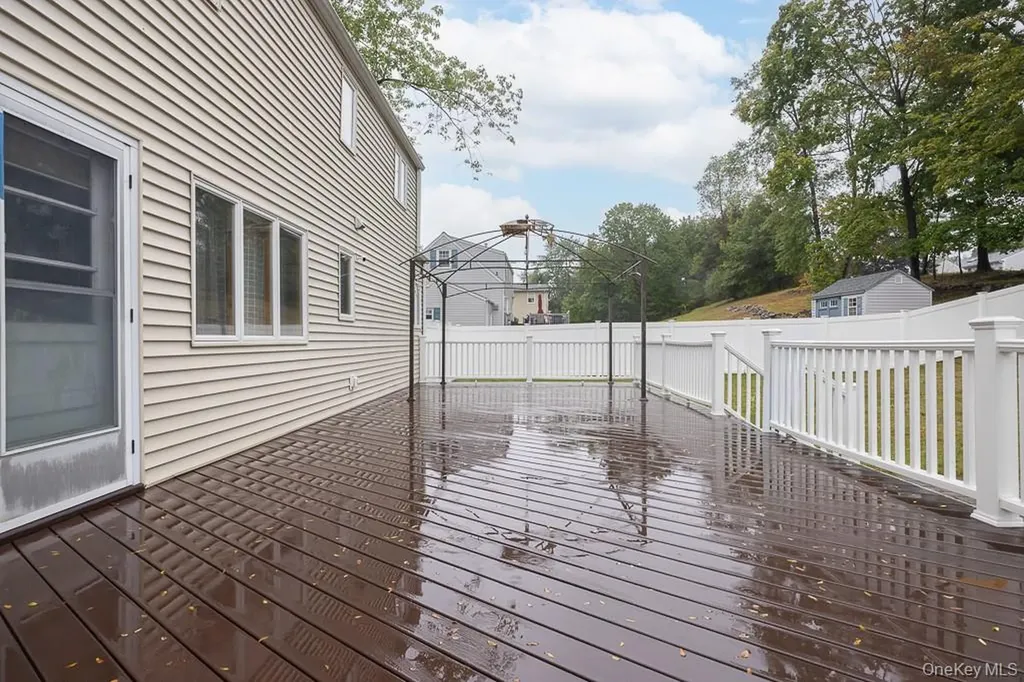 363 Gilbert Avenue Pearl River NY 10965