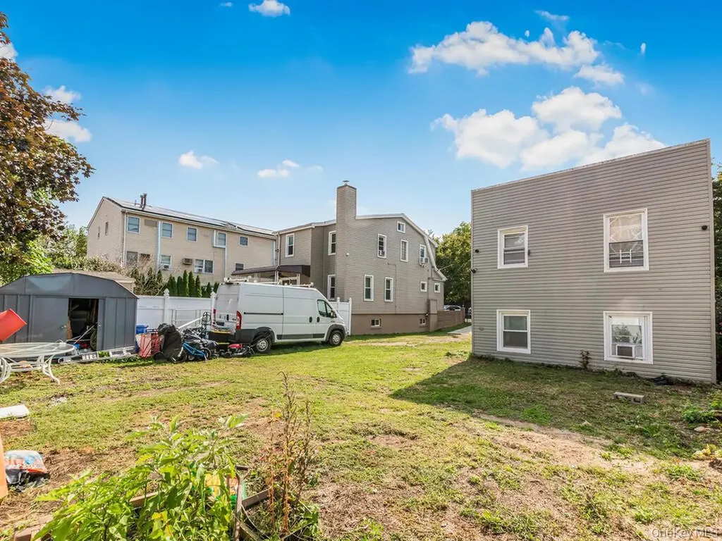 264 Emerson Avenue Bronx NY 10465