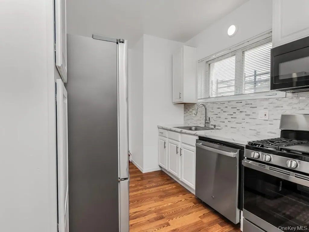 264 Emerson Avenue Bronx NY 10465