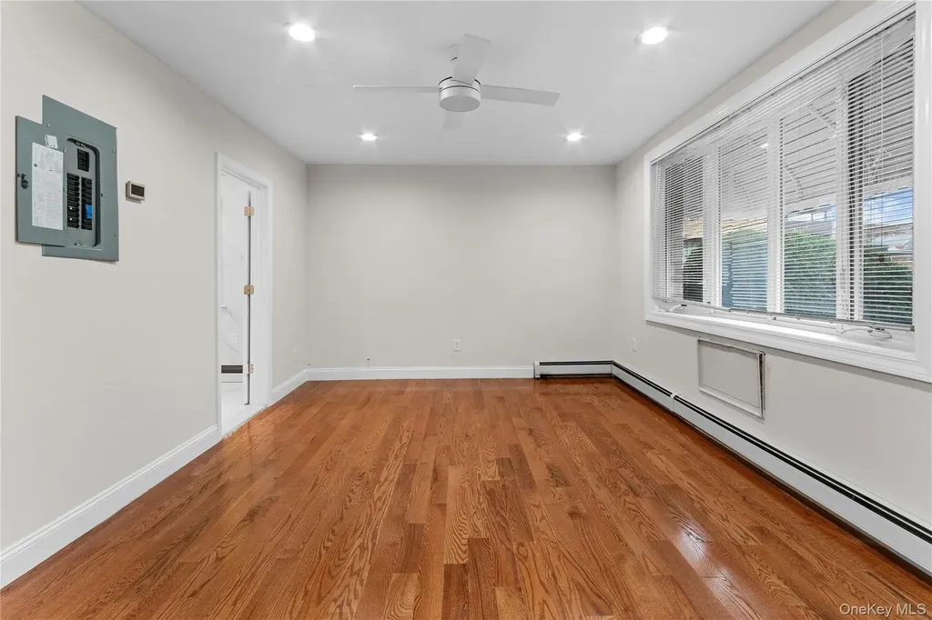 14209 45th Avenue Flushing NY 11355