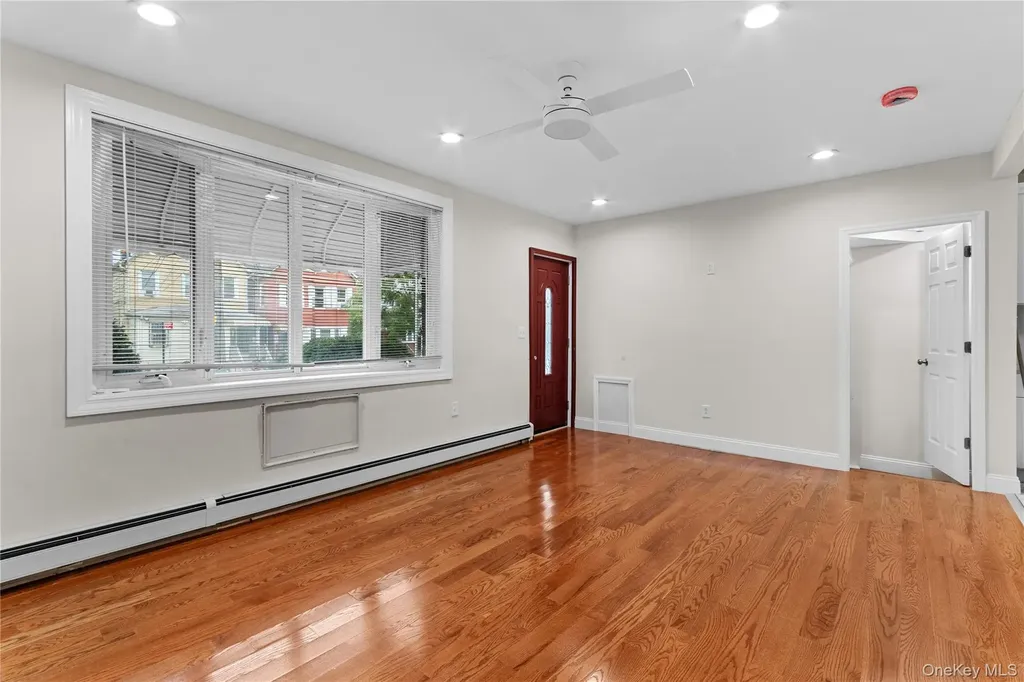 14209 45th Avenue Flushing NY 11355